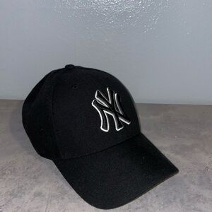 New york yenkis velcro snap back